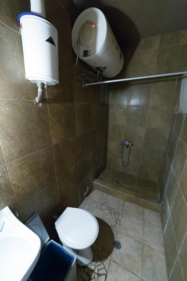 Апартаменти Private Flat For 2 Or 3 With Back Yard Near Exarhia Square And Archaelogical Museum Афіни Екстер'єр фото
